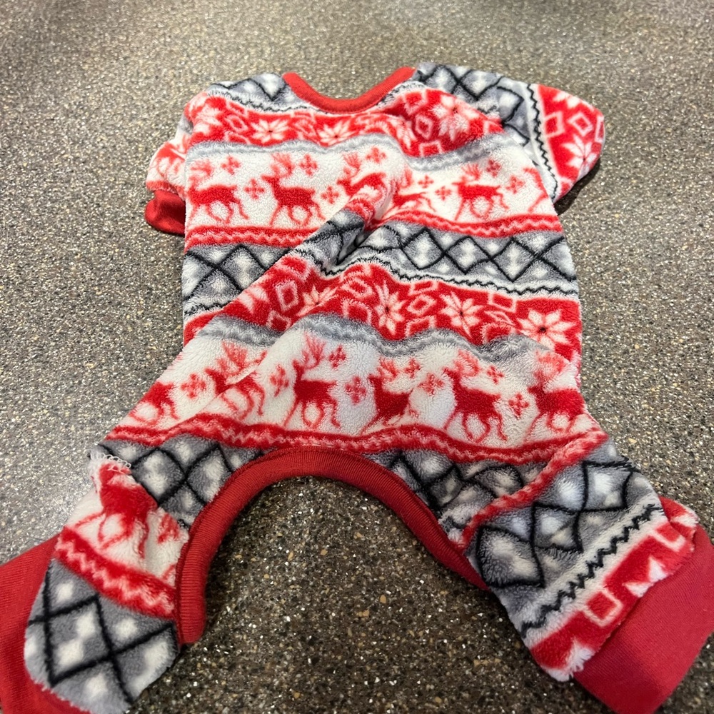 Red and Gray Dog Winter Pajama Set